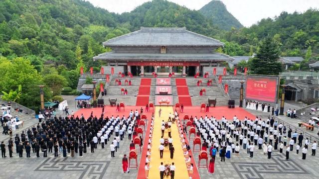 致敬先師傳承文脈！貴陽(yáng)孔學(xué)堂2024（甲辰）年祭孔典禮舉行(圖1)
