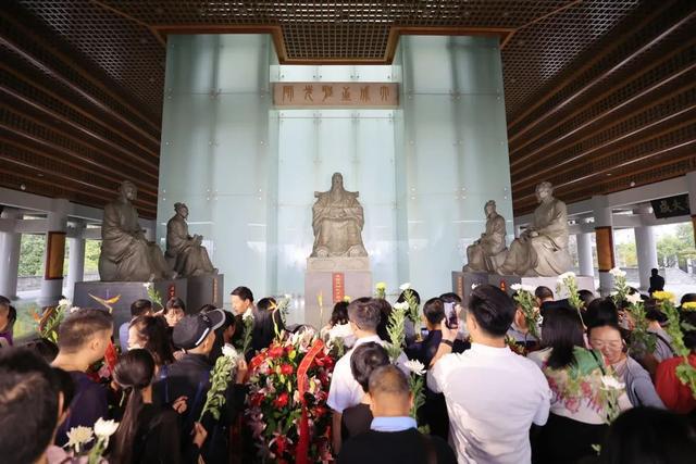 致敬先師傳承文脈！貴陽(yáng)孔學(xué)堂2024（甲辰）年祭孔典禮舉行(圖8)