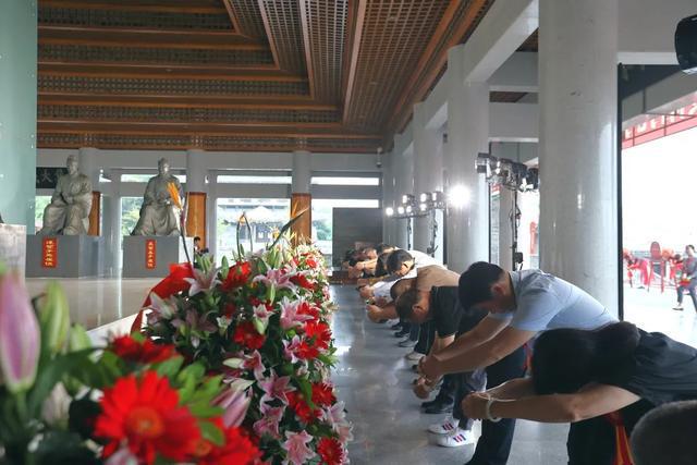 致敬先師傳承文脈！貴陽(yáng)孔學(xué)堂2024（甲辰）年祭孔典禮舉行(圖7)