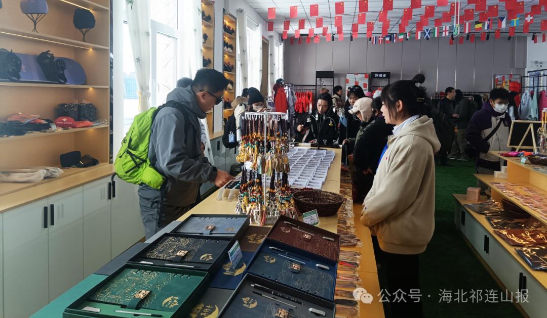 九游娛樂：【登夢中雪山觀大湖勝景】崗什卡：讓冰雪旅游的“冷資源”變成“熱經(jīng)濟(jì)”(圖3)
