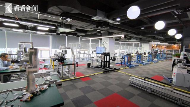 機(jī)器人邁向通用智能上海這家企業(yè)死磕應(yīng)用價(jià)值(圖5)